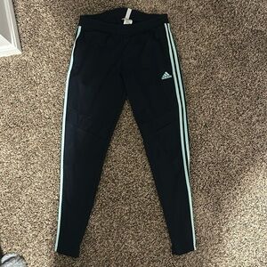 Adidas women’s M - blue